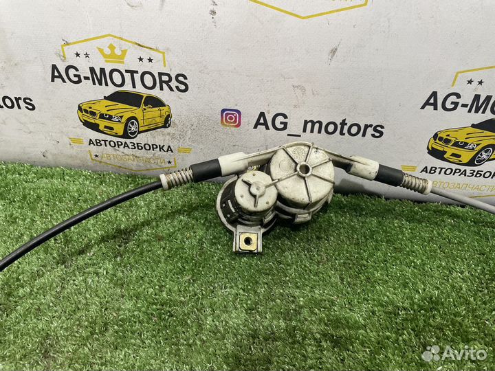 Стеклоподъемник механ. передний правый Mercedes-Be