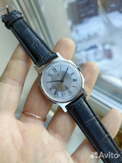 Часы винтажные зим победа optim maveg