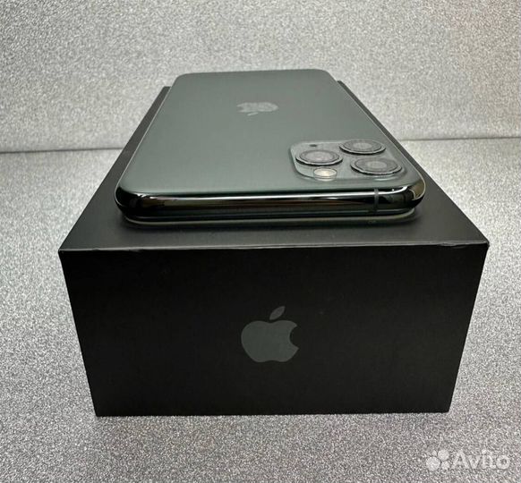 iPhone 11 Pro Max, 64 ГБ