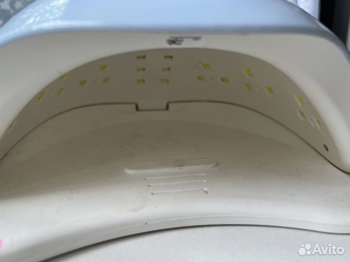 Лампа для ногтей