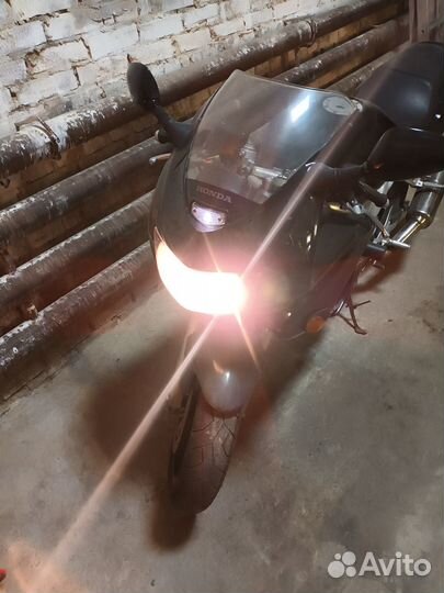 Honda VTR 1000F