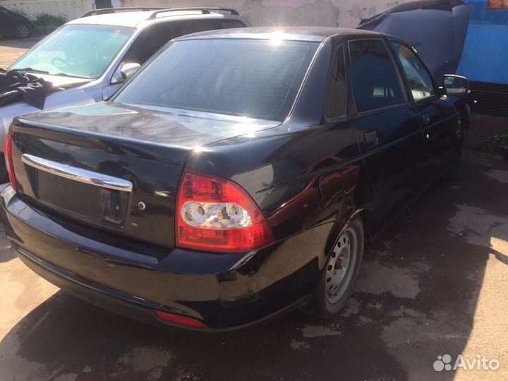 В разборе лада приора 2009г мотор 21126