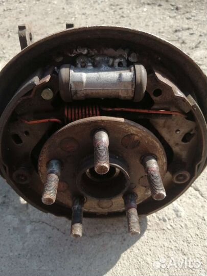 Toyota Matrix.Pontiac Vibe полный привод