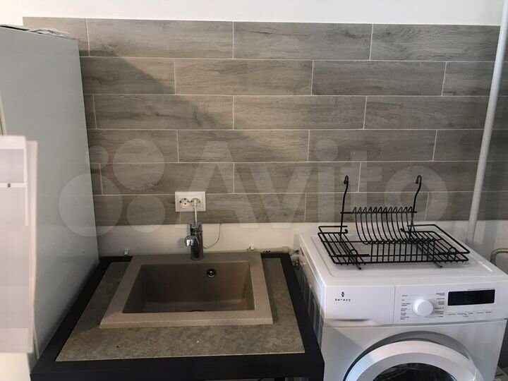 1-к. квартира, 40 м², 1/3 эт.