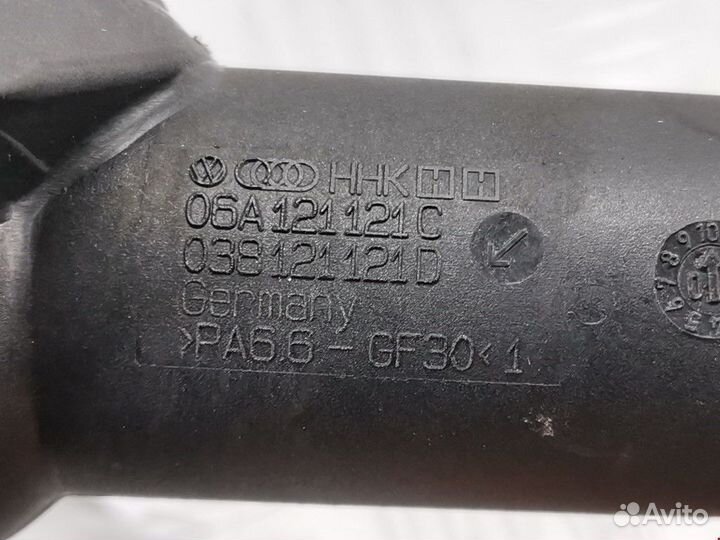 Корпус термостата Volkswagen Touran 2004