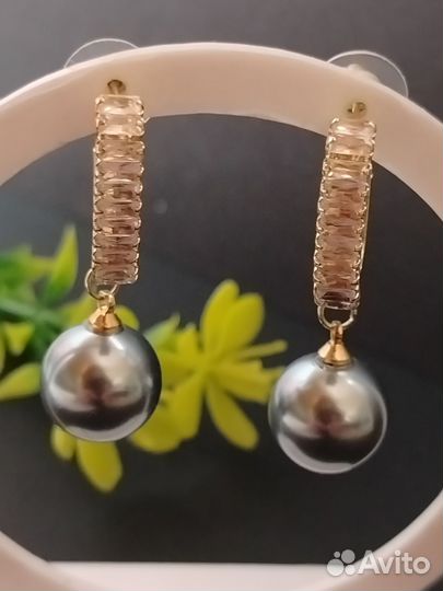 Серьги с серым жемчугом