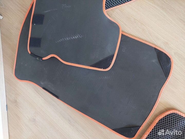 Ковриков в машину Renault Duster 2021г