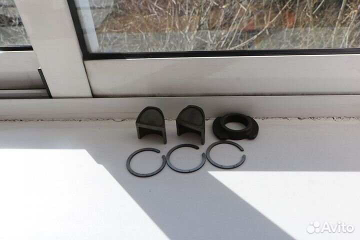 Запчасти на автомобиль Москвич 2141