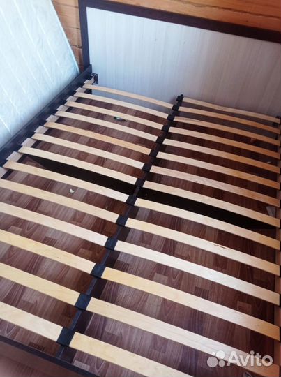 Кровать двухспальная с матрасом 180 200 бу