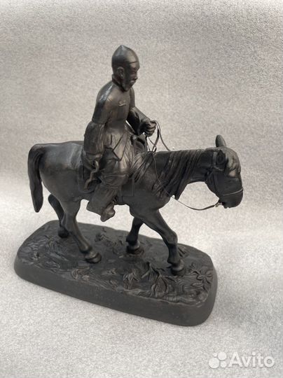 Башкир верхом на лошади, Каслинское литье
