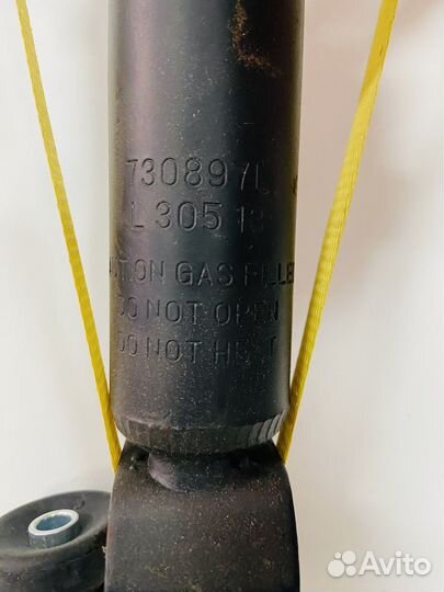 Амортизатор газовый задней подвески Honda Accord v