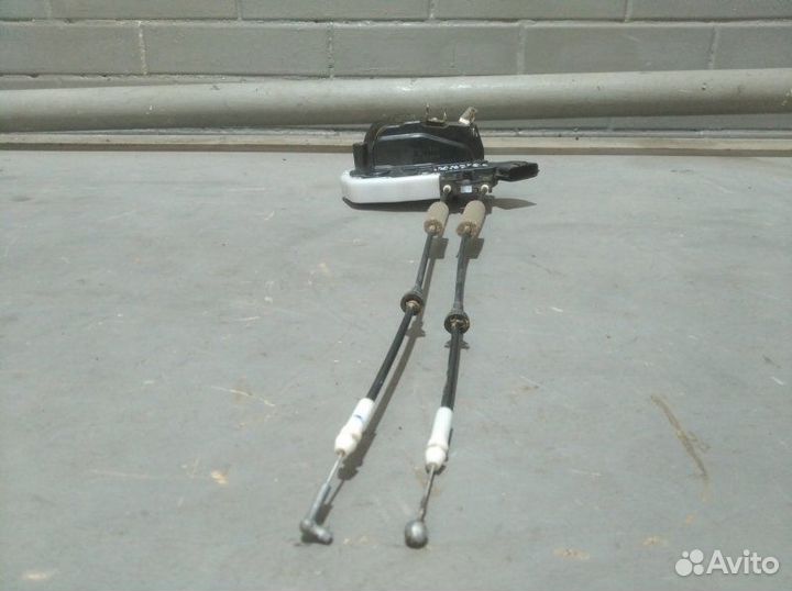 Замок боковой двери задний левый Nissan Almera