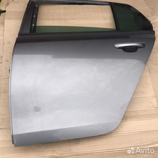Дверь задняя левая VW Golf 6