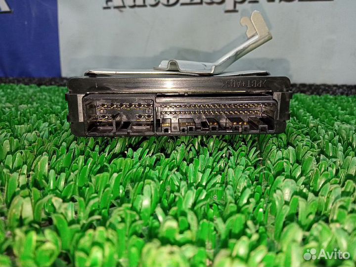 Блок управления полным приводом Toyota Land Cruise