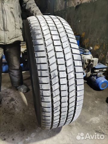 Грузовая шина бу 315 70 R22.5 Michelin