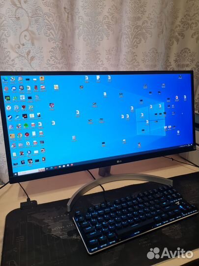 Монитор LG UltraWide 29Wn600