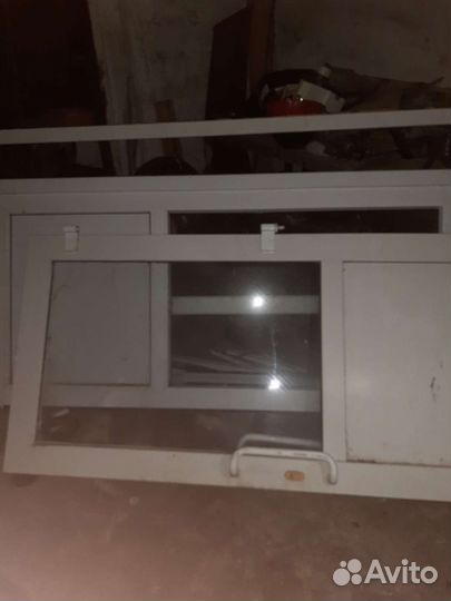 Двери пластиковые со стеклом бу