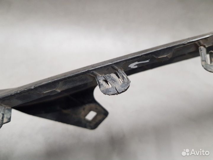 Спойлер переднего бампера левый L Lexus RX