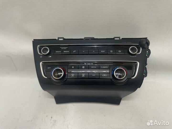 Блок управления климат контролем Kia Optima 4 JF)