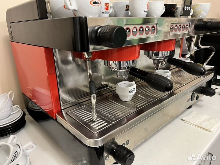 Кофемашина для дома и кафе