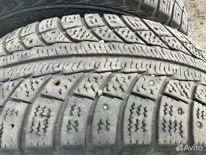 Gislaved Nord Frost 200 SUV 225/65 R17