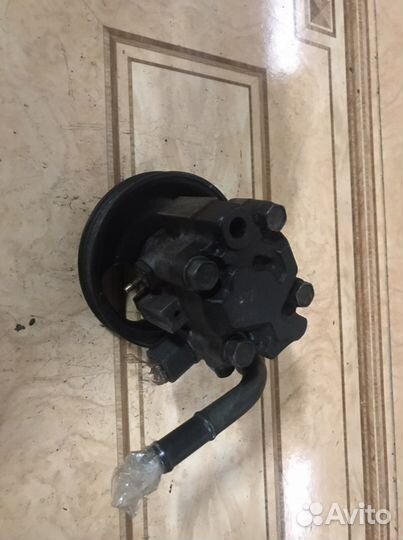 Насос гура Киа Спекра KIA spectra