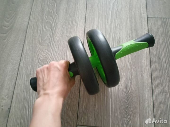 Ролик колесо для пресса torneo