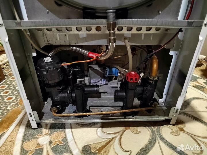 Котел газовый Buderus Logamax U072-24 одноконтурны