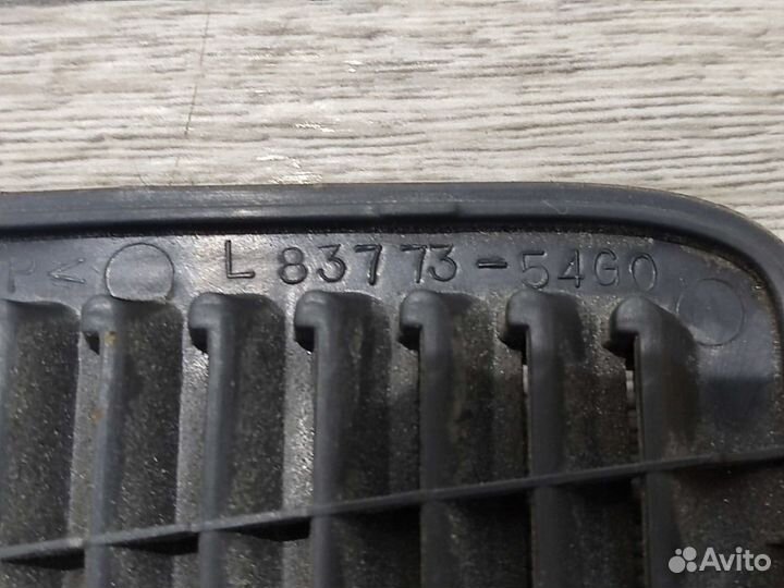 Заглушка Левая в дверь багажника Aerio Аэрио