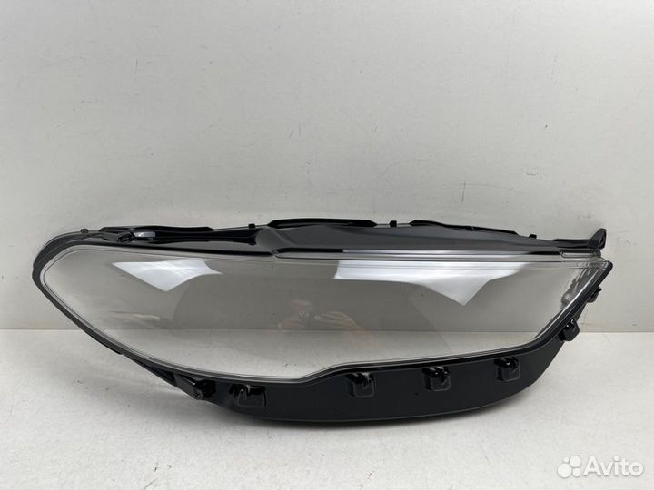 Стекло фары правое Ford Mondeo 5 2015-2019