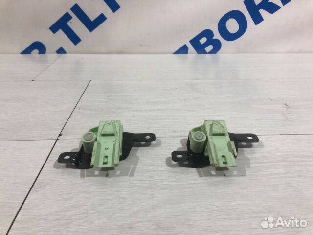 Датчик удара кузов BMW X3 e83 2.5 ат