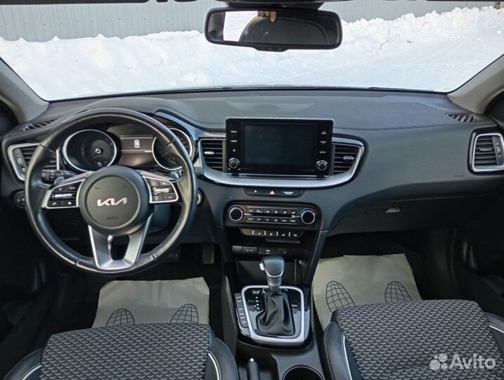 Kia Ceed 1.6 AT, 2022, 46 590 км