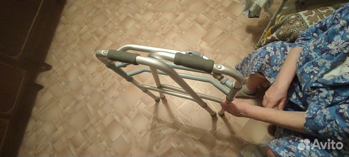 Ходунки для взрослых