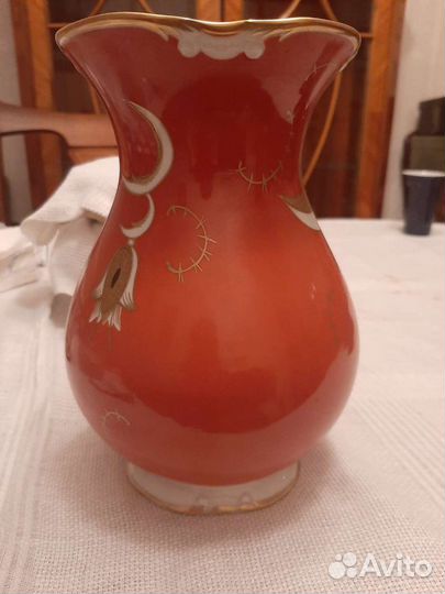 Unter Weiss Bach ваза