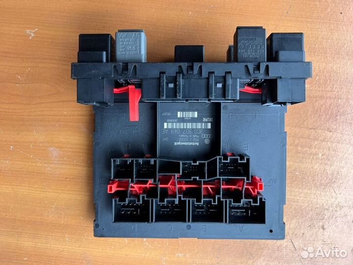 Блок бортовой сети Skoda Octavia A5 liftback BSE