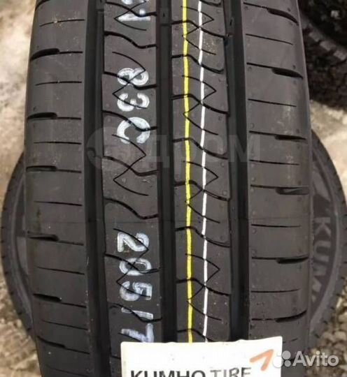 Kumho PorTran KC53 185/75 R16C 105R