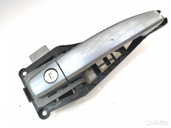 Ручка передняя правая Opel Astra H