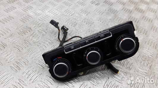 Блок управления печки и климат-контроля volkswagen