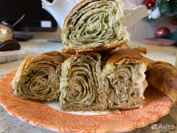 Хлеб слоеный с ореховой травой. Хайчу