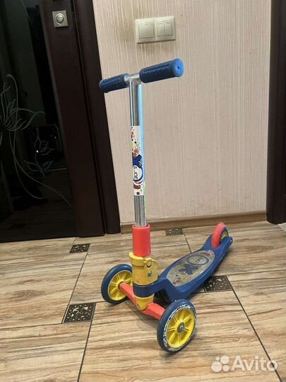 Самокат детский трехколесный