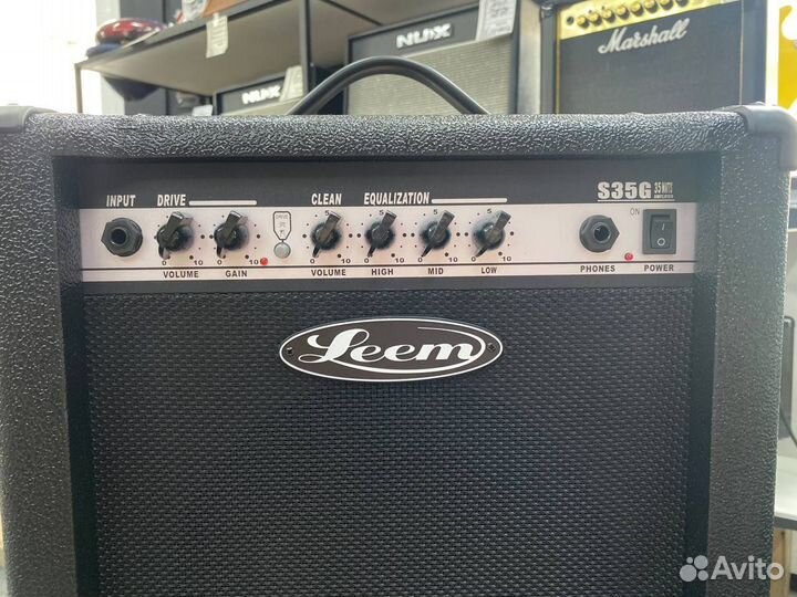 Комбоусилитель для электрогитары