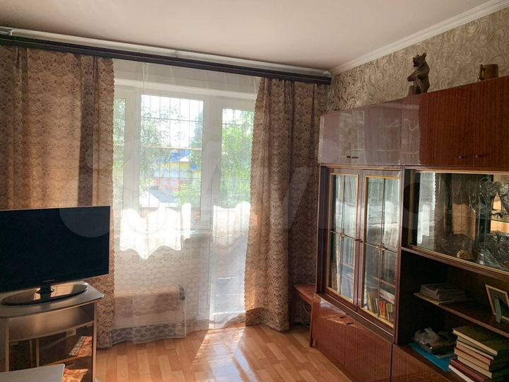 2-к. квартира, 48 м², 3/5 эт.