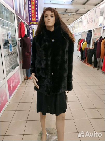 Шуба норковая новая с воротником стойкой