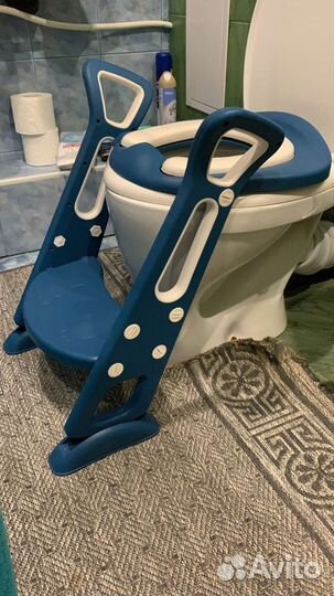 Накладка на унитаз со ступенькой