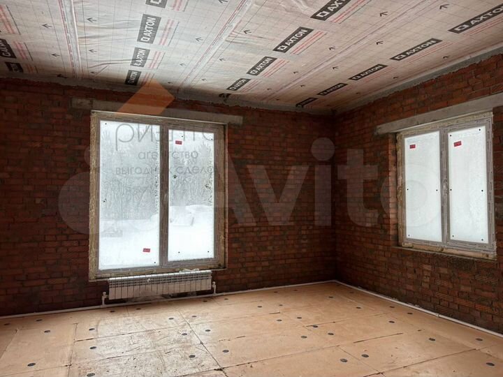 Дом 102 м² на участке 10 сот.