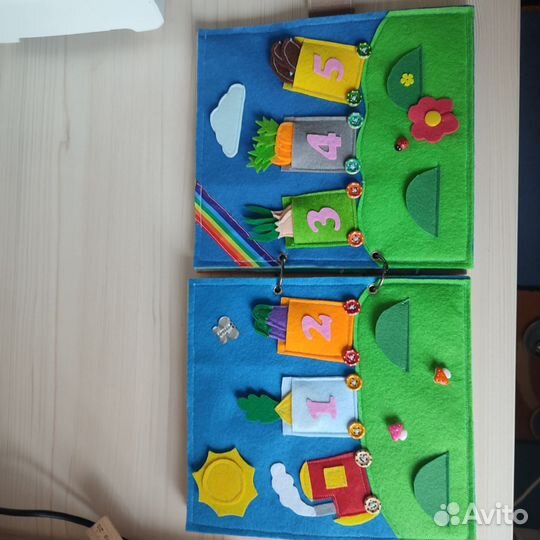 Развивающая книжка из фетра