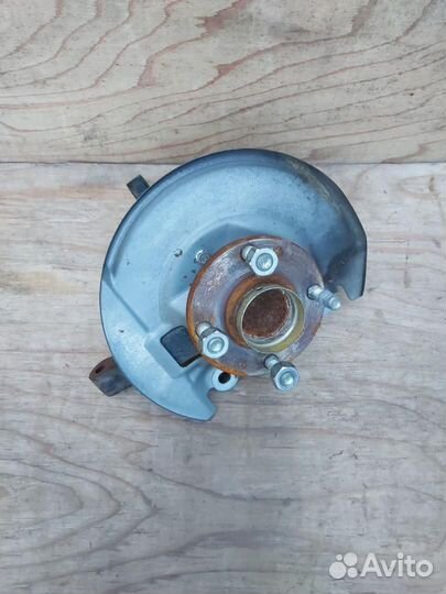 Кулак передний левый Mitsubishi i-MiEV HA3W 2011