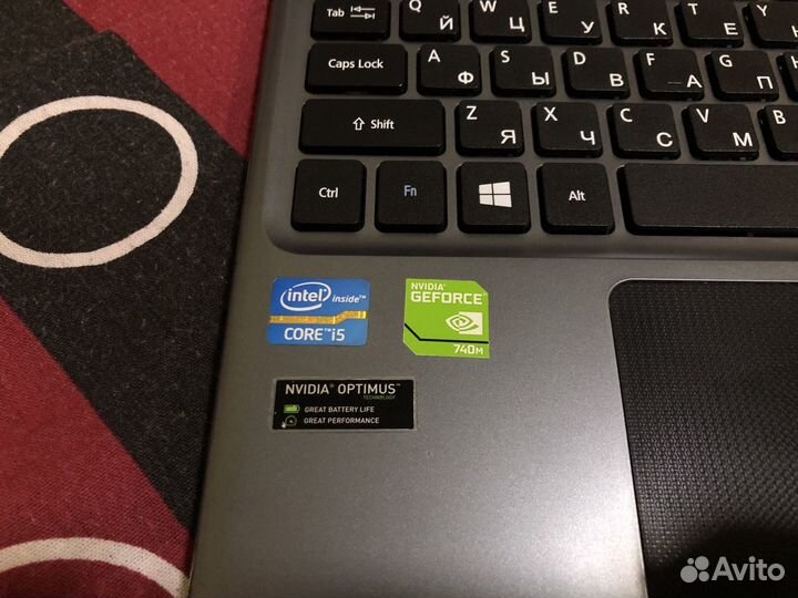 Acer Aspire E1-570G Core i5 nvidia GeForce GT 740M