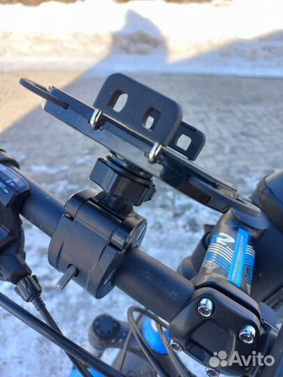 Держатель для телефона на велосипед