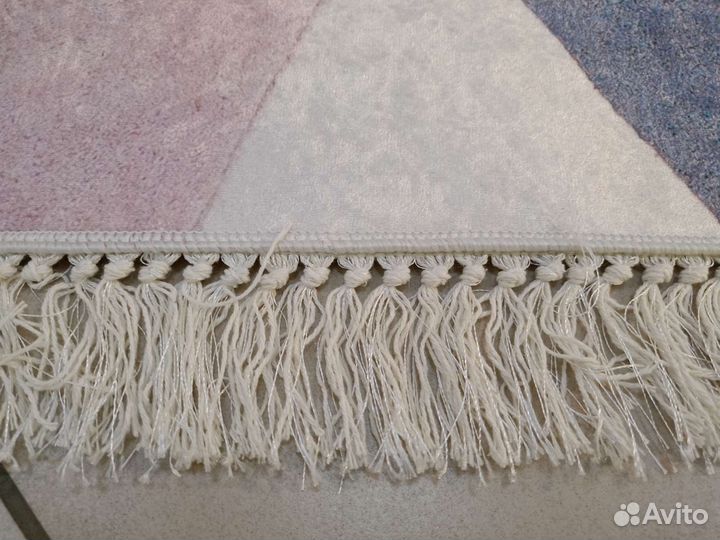 Нескользящий ковер